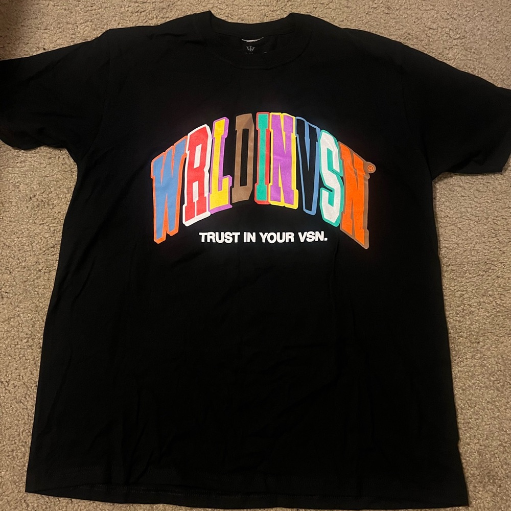 Graphic tee